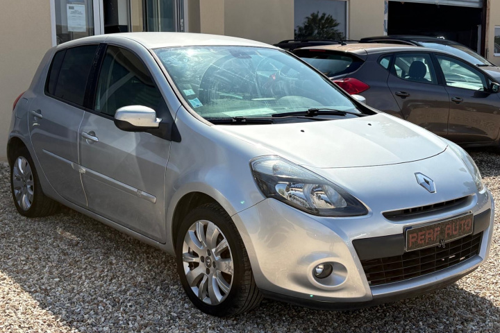 RENAULT CLIO III