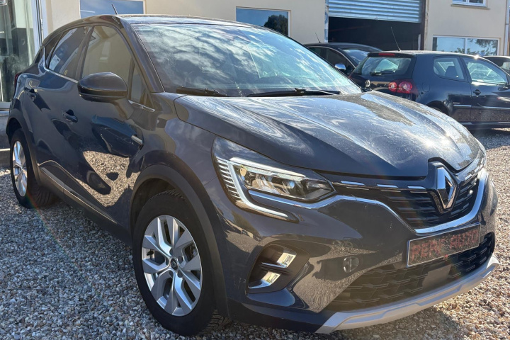 RENAULT CAPTUR