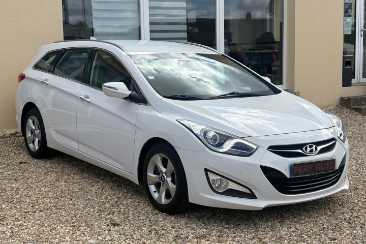 HYUNDAI i40 SW