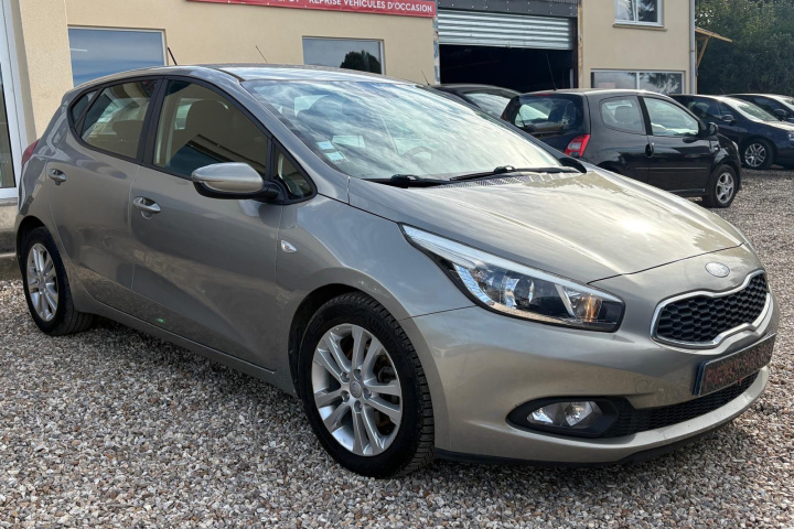 KIA CEE'D