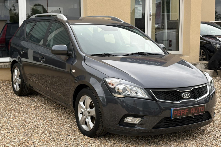 KIA CEE'D SW