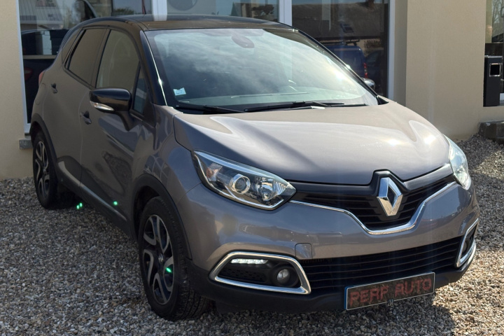 RENAULT CAPTUR BUSINESS