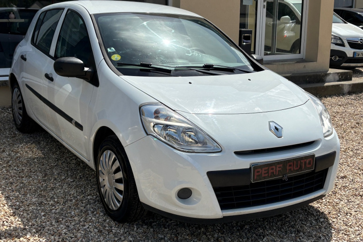 RENAULT CLIO III